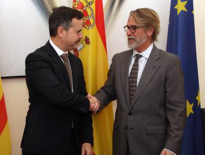 El secretario autonómico ante la Unión Europea y las Comunidades Autónomas se ha reunido con el cónsul de Ucrania en la Comunitat Valenciana